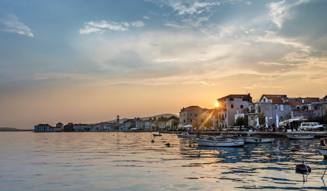 Appartamento Casteletti Kaštela Esterno foto